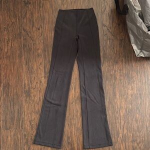 Lululemon Ribbed Softstreme Flare (Regular)